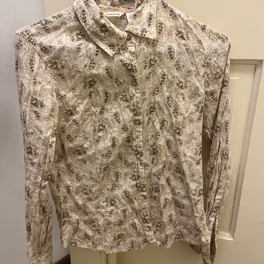 Maurices Pink, Brown & White Patterned Shirt